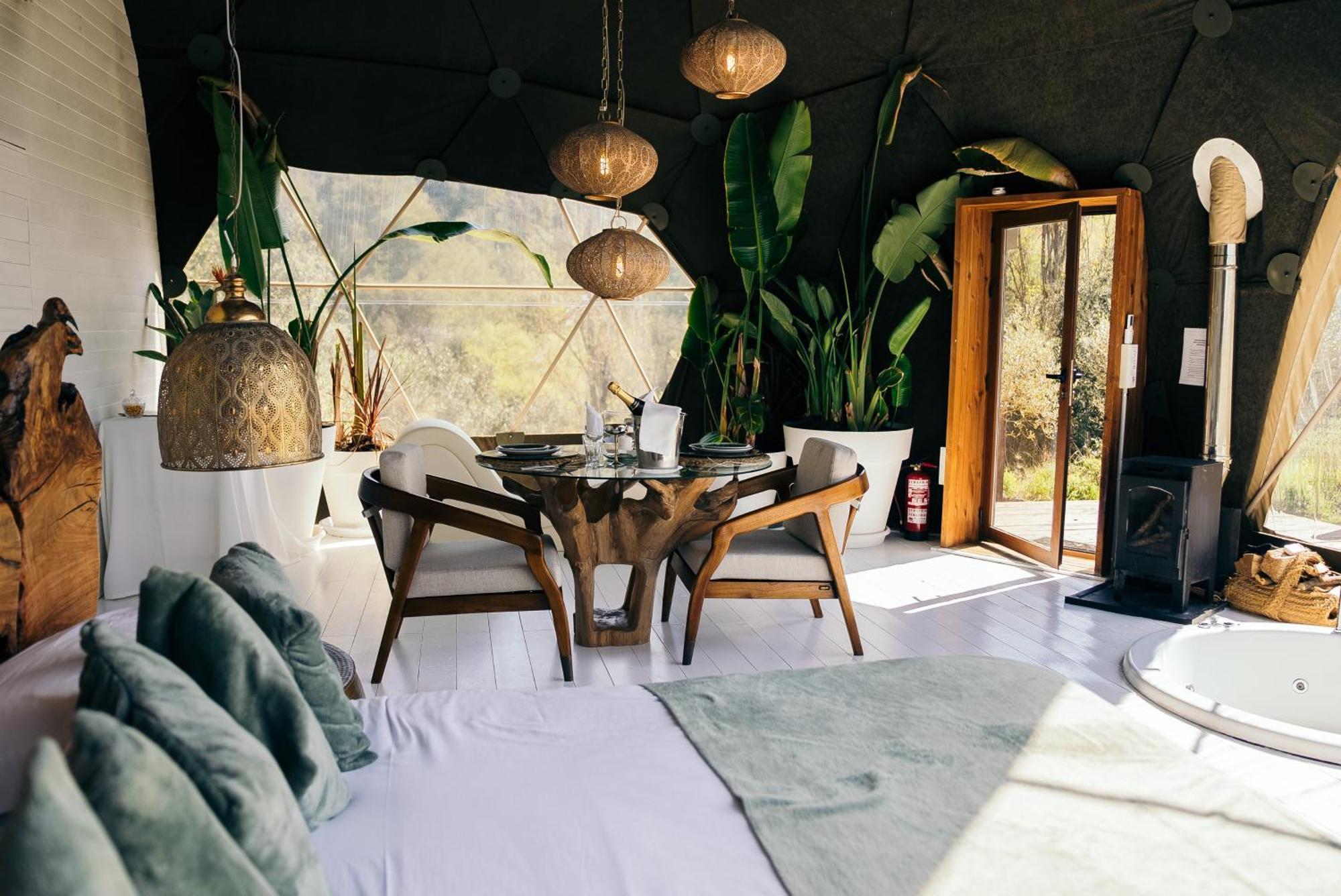 Domo Suites Masia Cal Geperut บาดาโลนา ภายนอก รูปภาพ