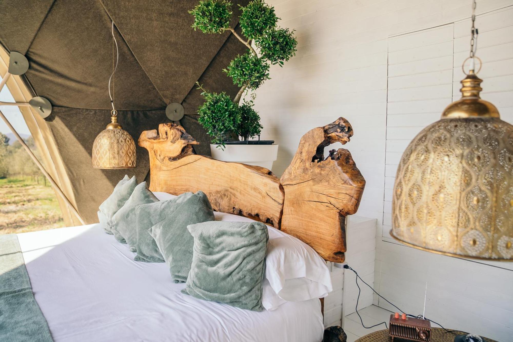 Domo Suites Masia Cal Geperut บาดาโลนา ภายนอก รูปภาพ